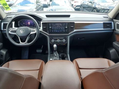 Used 2023 Volkswagen Atlas SE FWD image 11