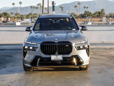 Used 2026 BMW X7 M60i AWD/4WD image 3