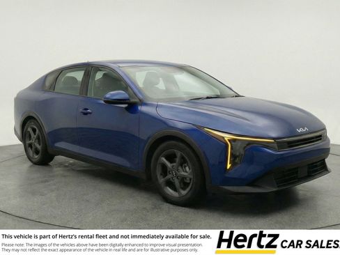 Used 2025 Kia K4 FWD image 1