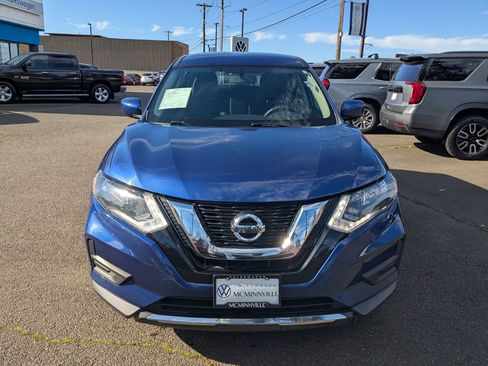 Used 2017 Nissan Rogue S image 8