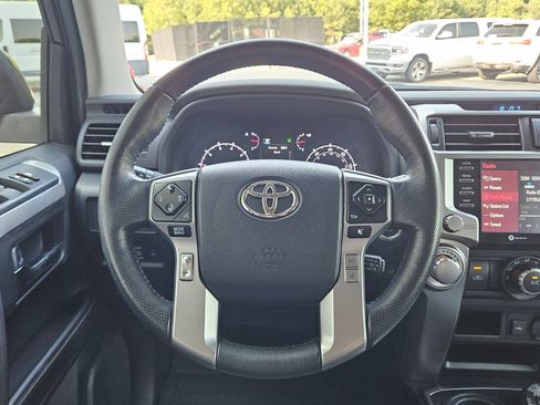 Used 2024 Toyota 4Runner SR5 Premium w/ Moonroof Package AWD/4WD image 15