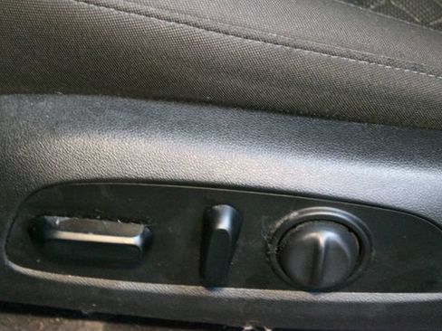 Used 2020 Chevrolet Blazer LT FWD image 17