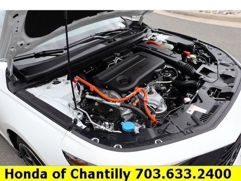 Used 2025 Honda Accord Sport image 31