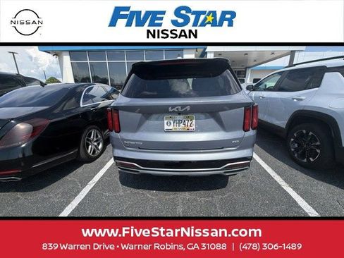 Used 2023 Kia Sorento SX AWD/4WD image 12