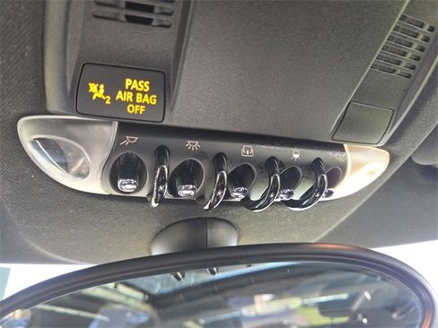 Used 2012 MINI Cooper Countryman image 5