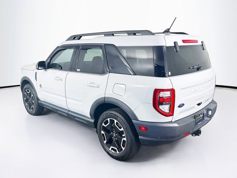 Used 2023 Ford Bronco Sport Outer Banks w/ Tech Package AWD/4WD image 5