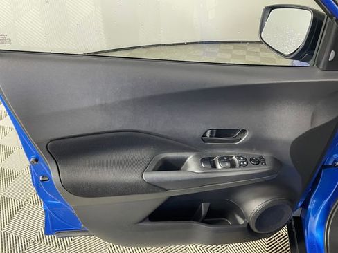 Used 2022 Nissan Kicks S FWD image 15