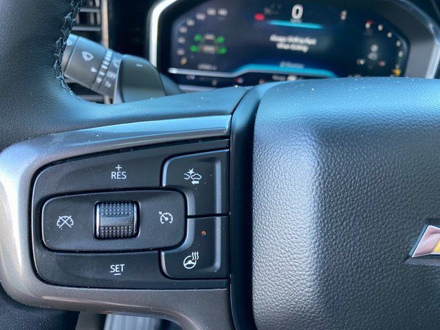 Used 2024 Chevrolet Silverado 1500 High Country AWD/4WD image 25
