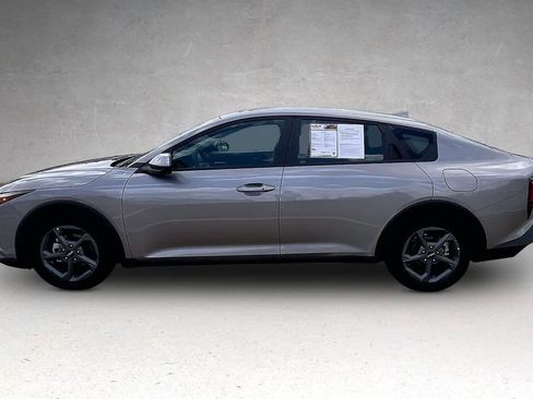 Used 2025 Kia K4 FWD image 3