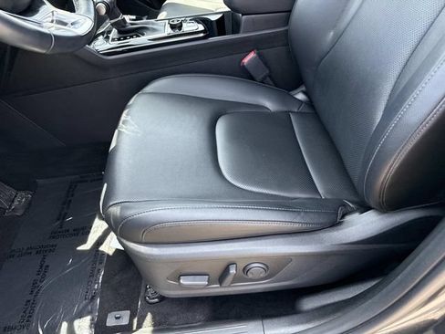 Used 2024 Kia Sportage EX FWD image 13