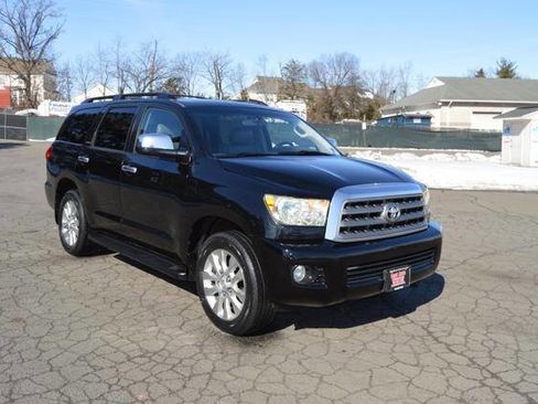 Used 2010 Toyota Sequoia Limited image 62