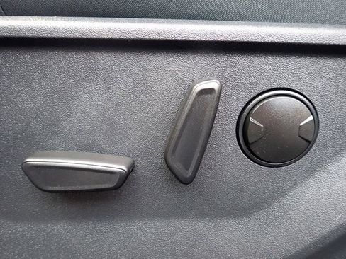 Certified 2025 Ford Expedition Active AWD/4WD image 25