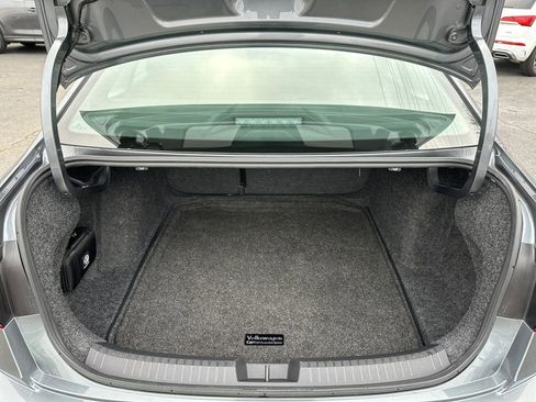 Used 2024 Volkswagen Jetta SEL image 21