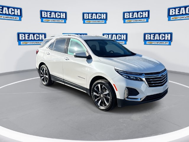 Used 2022 Chevrolet Equinox Premier AWD/4WD image 2
