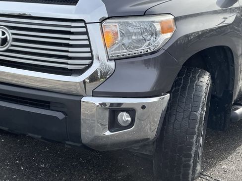 Used 2017 Toyota Tundra Limited image 37