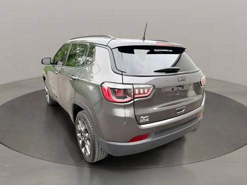 Used 2021 Jeep Compass Latitude w/ Sun and Sound Group FWD image 5