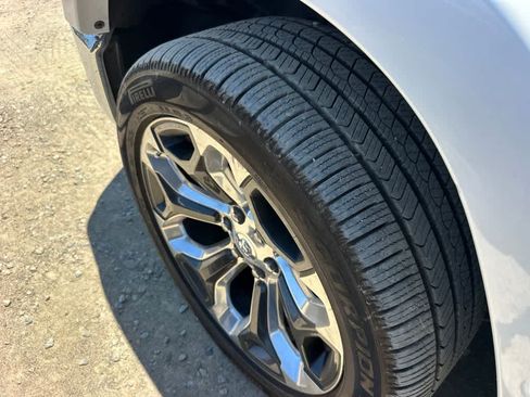 Used 2022 RAM 1500 Limited AWD/4WD image 6