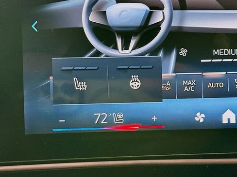 Used 2026 BMW X1 xDrive28i w/ Technology Package image 25