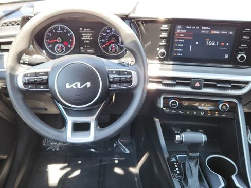 Used 2023 Kia K5 LXS FWD image 29