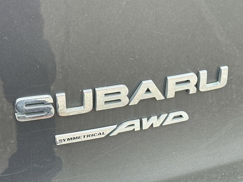 Used 2020 Subaru Ascent Premium w/ Convenience Package image 11