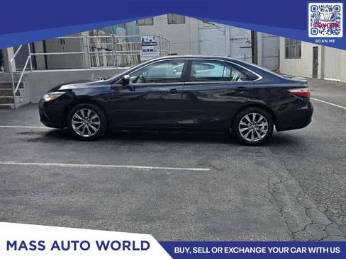 Used 2016 Toyota Camry XLE image 1