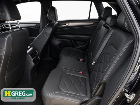 Used 2026 Volkswagen Atlas Cross Sport SE FWD image 13