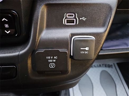 Used 2024 RAM ProMaster 3500 w/ Cold Weather Group image 30