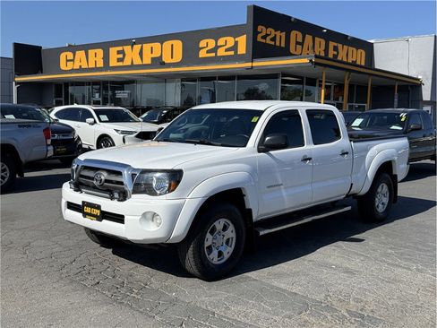 Used 2010 Toyota Tacoma PreRunner RWD image 22