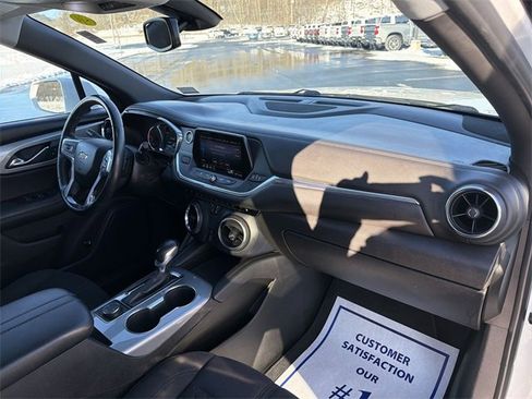 Used 2019 Chevrolet Blazer LT image 30