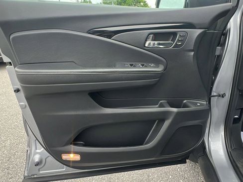 Used 2020 Honda Ridgeline RTL-E image 23