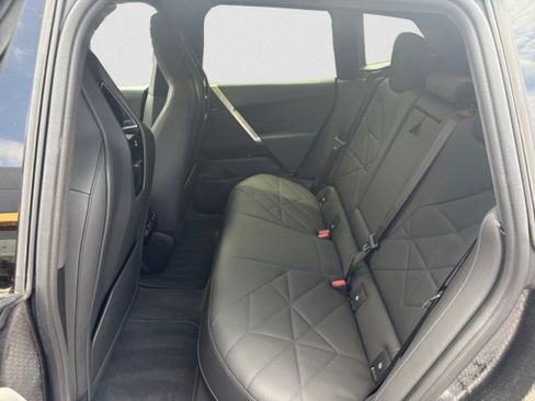 Used 2024 BMW iX xDrive50 w/ Sport Package AWD/4WD image 18