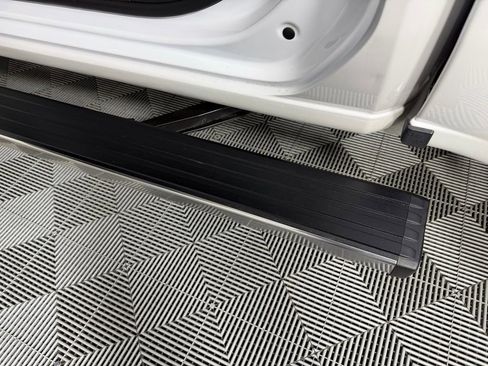 Used 2023 GMC Sierra 1500 Denali w/ Technology Package image 30