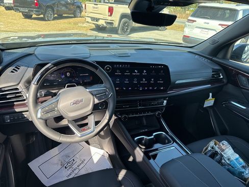 New 2026 Chevrolet Traverse Z71 image 10