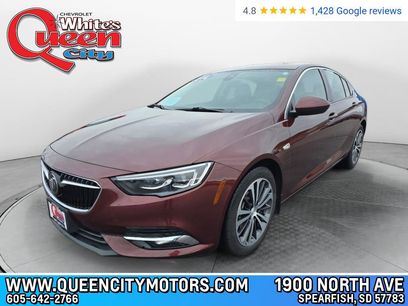 Certified 2018 Buick Regal Essence w/ Driver Confidence Package #1