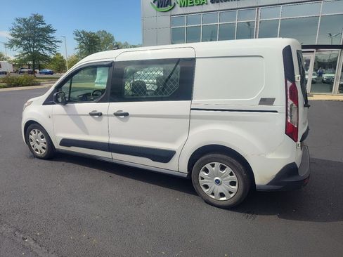 Used 2019 Ford Transit Connect XLT FWD image 5