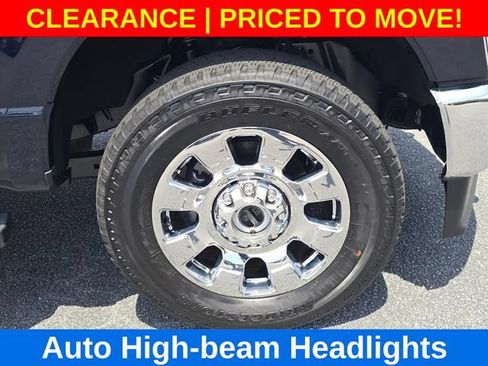 Used 2024 Ford F250 Lariat w/ Chrome Package AWD/4WD image 35