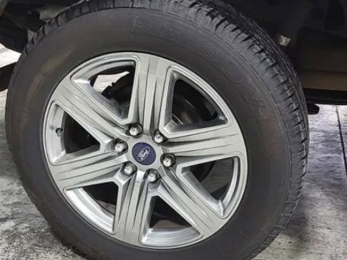 Used 2018 Ford F150 XLT w/ Equipment Group 302A Luxury AWD/4WD image 6