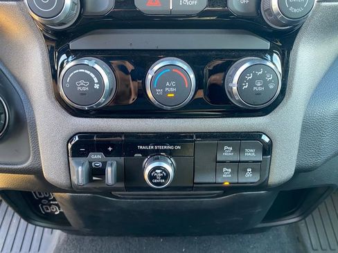 Used 2025 RAM 1500 Tradesman w/ Night Edition AWD/4WD image 23