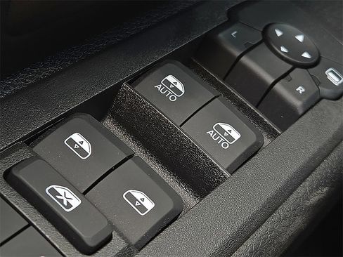 New 2026 RAM 2500 Tradesman image 16