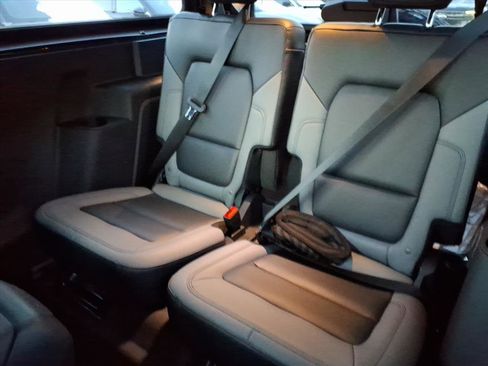 Used 2024 Ford Bronco Black Diamond image 11