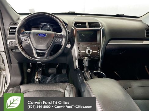Used 2016 Ford Explorer Sport image 27