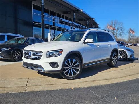 Used 2023 Mercedes-Benz GLB 250 GLB 250 image 1