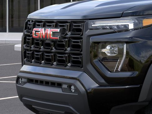 New 2026 GMC Canyon Elevation w/ Convenience Package image 37
