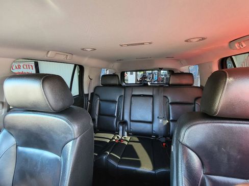 Used 2018 Chevrolet Tahoe LT AWD/4WD image 24