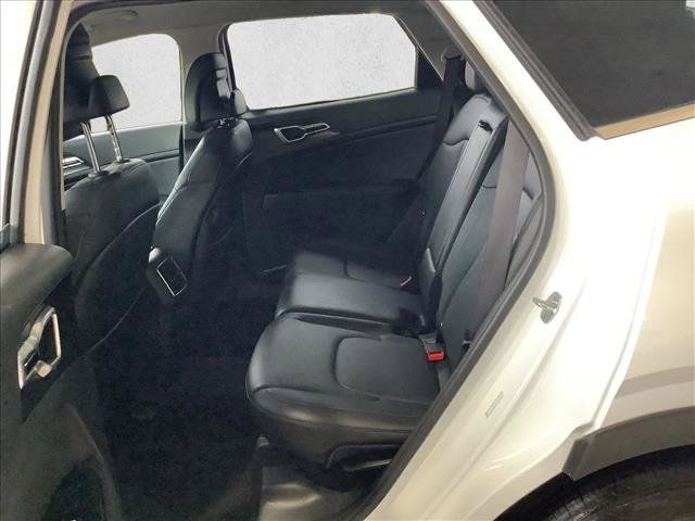 Used 2023 Kia Sportage EX FWD image 12