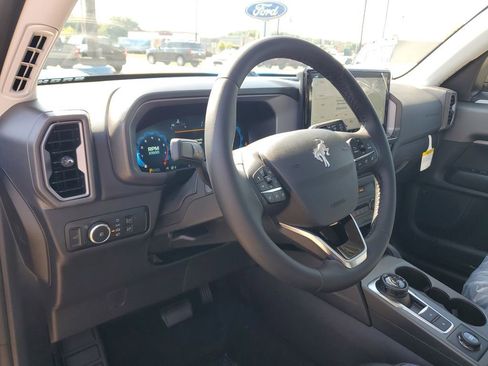 New 2025 Ford Bronco Sport Outer Banks w/ Outer Banks Tech Package+ image 16