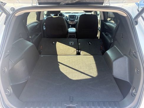 Used 2019 Chevrolet Equinox LT FWD image 15