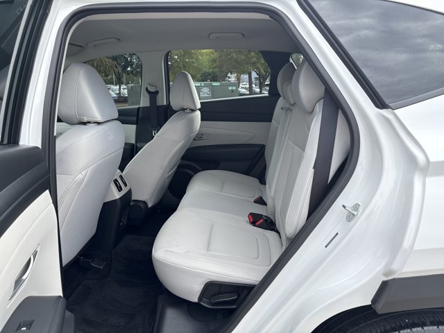 Used 2025 Hyundai Tucson SEL FWD image 13