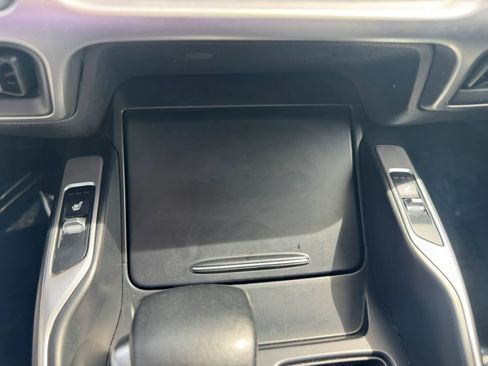 Used 2022 Kia Sorento S w/ Panoramic Sunroof Package image 19