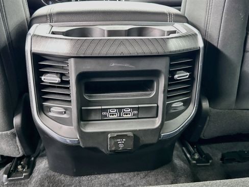 Used 2025 RAM 1500 Big Horn AWD/4WD image 28